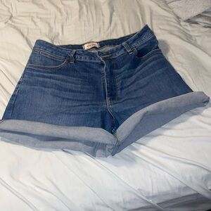Women’s wrangler shorts